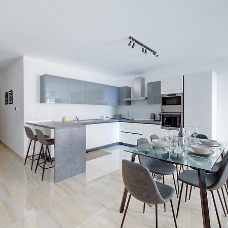 Chic 2Br Apartment, Ideal Location Ta Xbiex Exterior foto