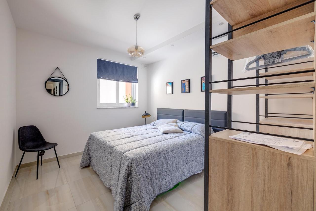 Chic 2Br Apartment, Ideal Location Ta Xbiex Exterior foto