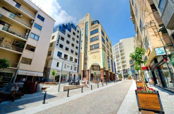 Chic 2Br Apartment, Ideal Location Ta Xbiex Exterior foto